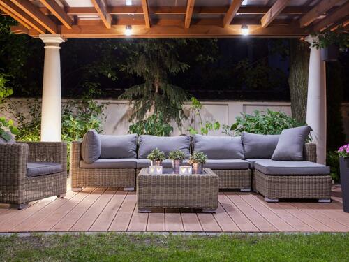 outdoor-couch